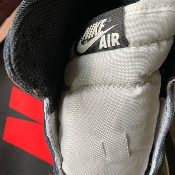 Air Jordan Retro 1 High Size 6Y New - Picture 10 of 11